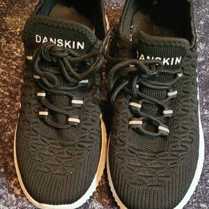 Danskin black athletic shoes size 8